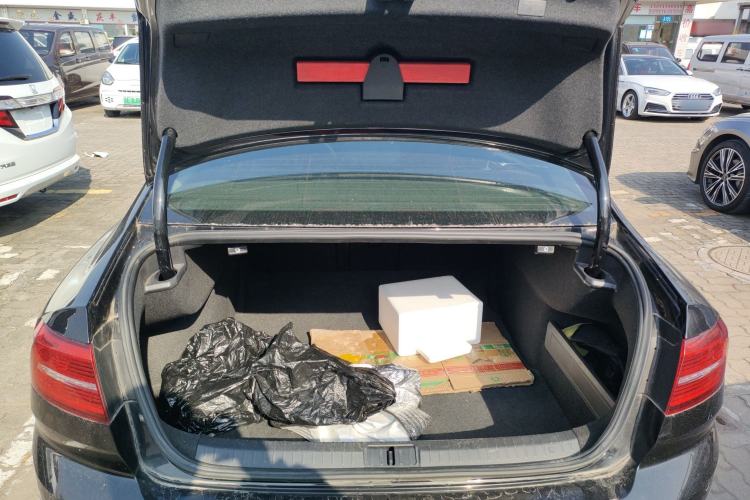 Used Volkswagen Magotan 2019 330TSI DSG Luxury Version China VI Standard
