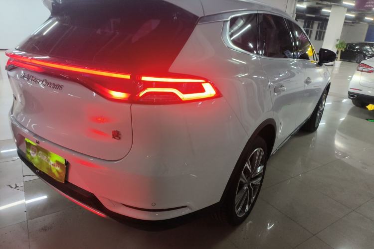 Used BYD Tang 2018 2.0T Automatic SmartConnect Prestige 7-Seater China V Standard
