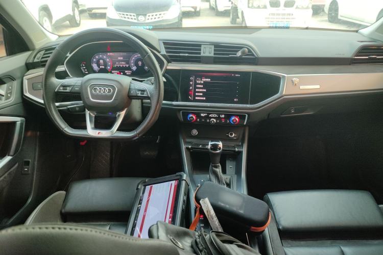 Used Audi Q3 Sportback 2020 40 TFSI Fashion Model
