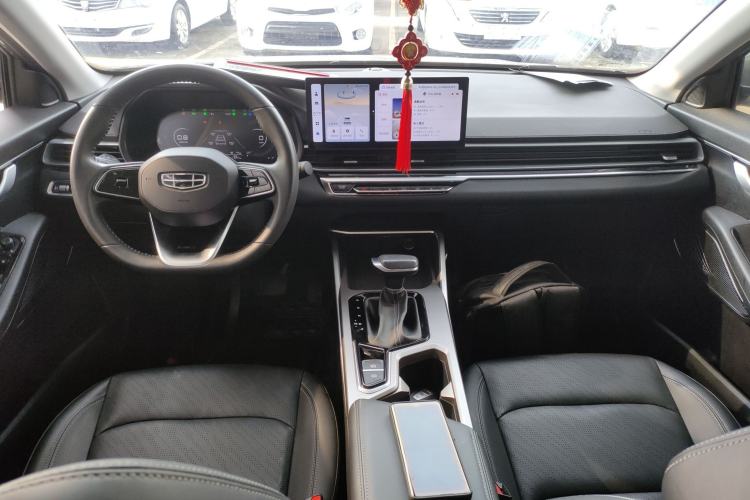 Used Geely Auto Emgrand 2023 4th Generation Champion Edition 1.5L CVT Prestige Model
