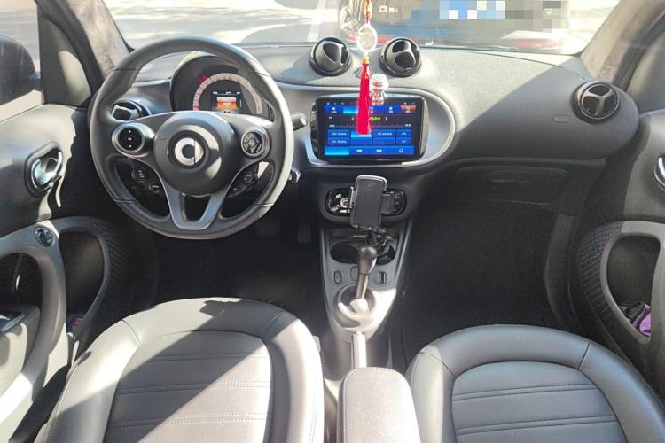 Used  fortwo 2018 1.0L 52kW Hardtop Passion Edition China V Standard
