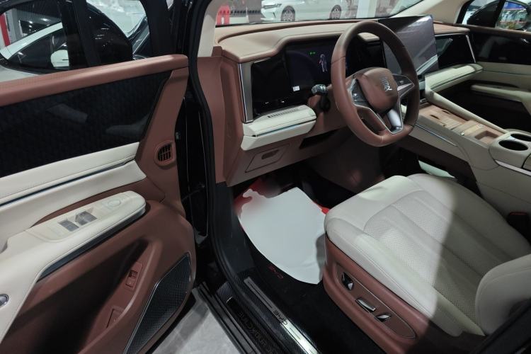 Used BYD Xia 2025 DM-i 1.5T 100km Supreme Edition
