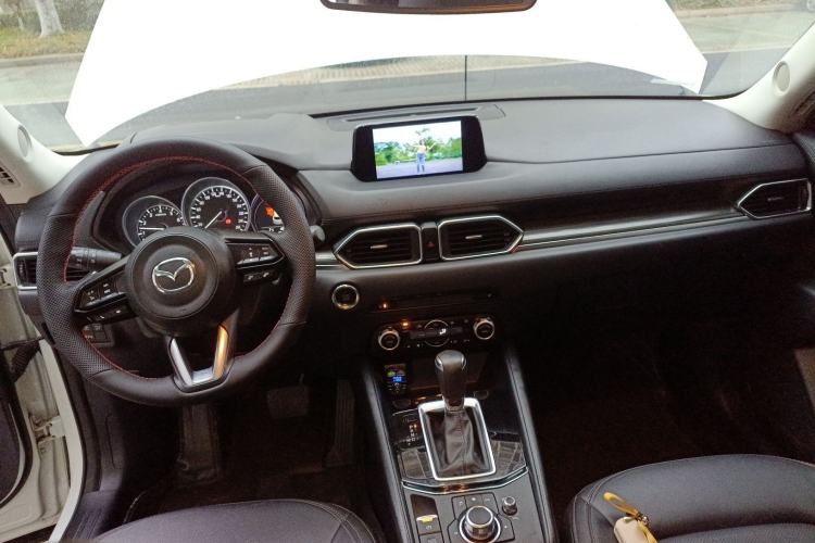 Used Mazda CX-5 2020 Revised Version 2.0L Automatic Two-Wheel Drive ZhiZun Trim
