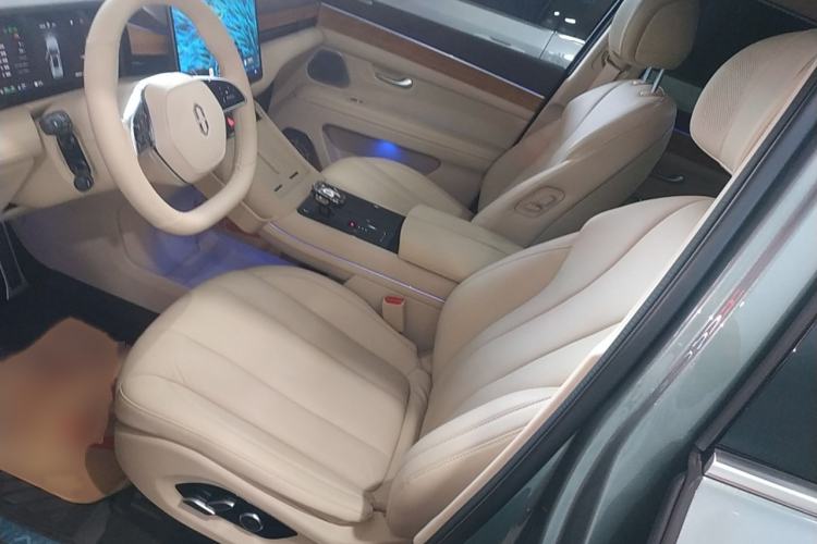 Used Hima AITO M7 2024 1.5T Intelligent Driving 4WD Max Edition 5 Seats
