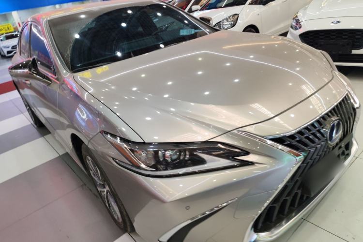 Used Lexus ES 2021 300h Excellence Edition