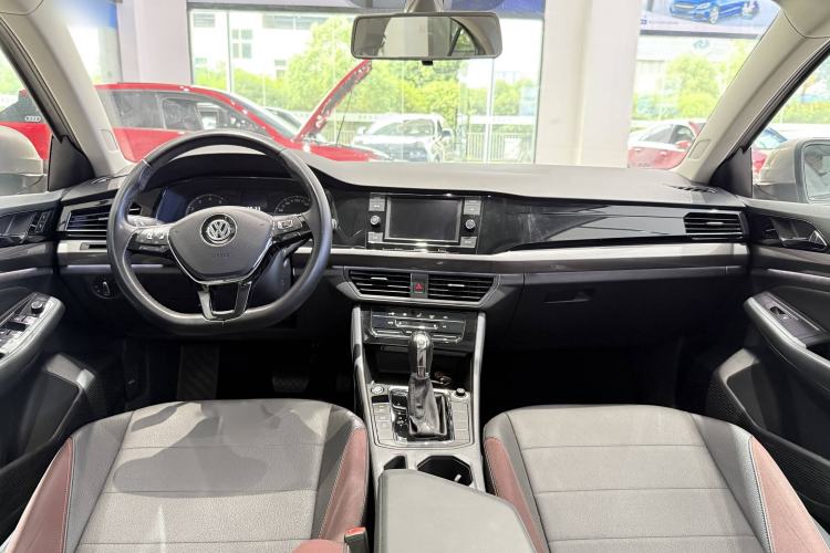 Used Volkswagen Bora 2020 1.5L Automatic Elite Version
