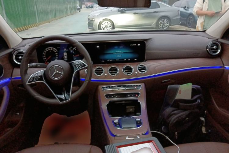 Used Mercedes-Benz E-Class 2023 Updated E 300 L Fashion Edition
