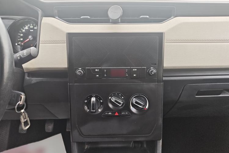 Used Wuling Zhengcheng 2021 1.5T Manual Comfort Version
