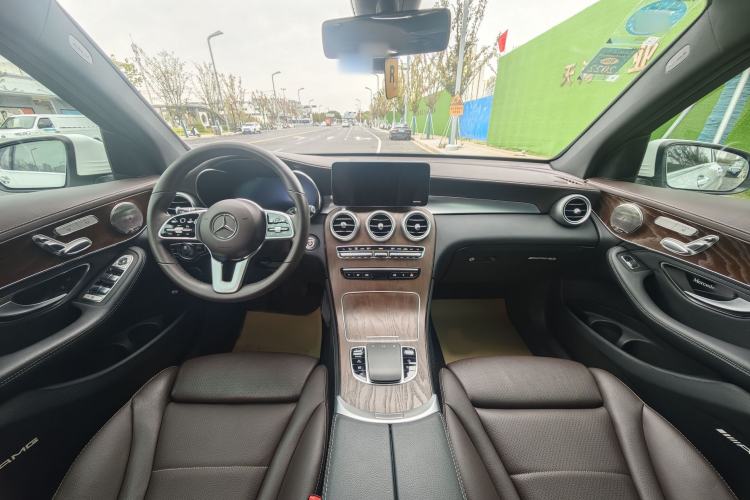 Used Mercedes-Benz GLC 2020 GLC 260 L 4MATIC Luxury Model