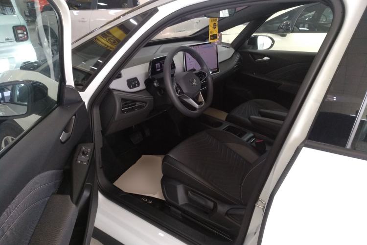 Used Volkswagen ID.3 2025 Smart Version Pure & Intelligent Enjoyment Edition