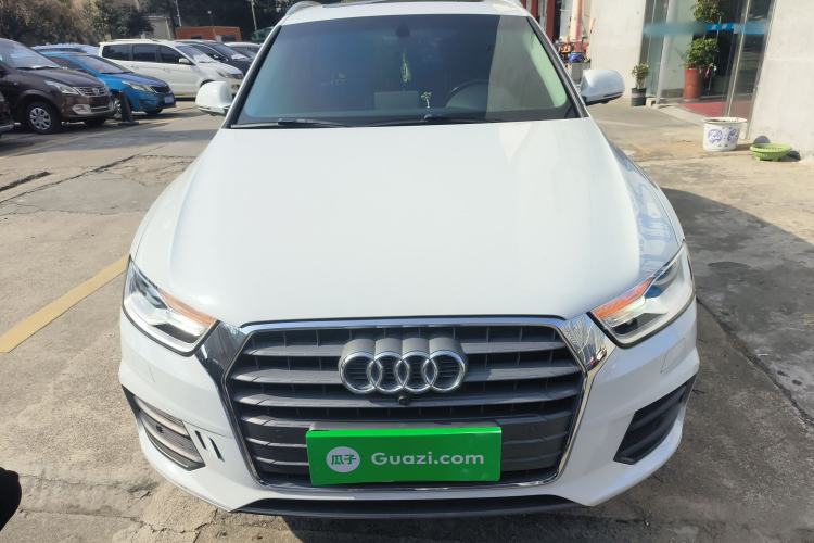 Used Audi Q3 2017 30 TFSI Fashion Model
