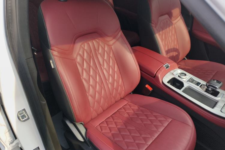 Used JETOUR X70 PLUS 2023 1.5T DCT Brave PLUS 5-Seater
