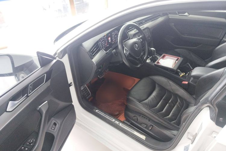 Used Volkswagen FAW-Volkswagen CC 2019 380TSI Glamour Edition China VI Standard
