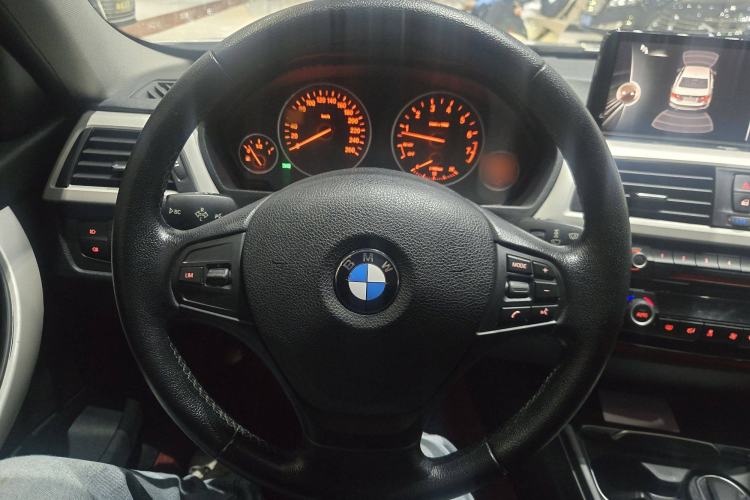 Used BMW 3 Series 2016 320Li Ambition Model
