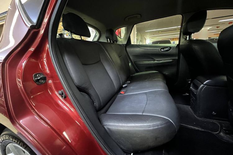 Used Nissan Tiida 2011 1.6L CVT Comfort Model
