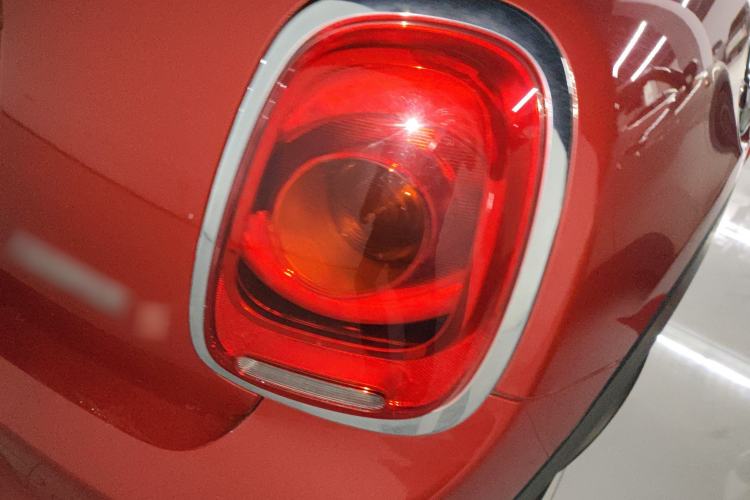 Used  MINI 2016 2.0T COOPER S Pioneer Edition Five-Door Model
