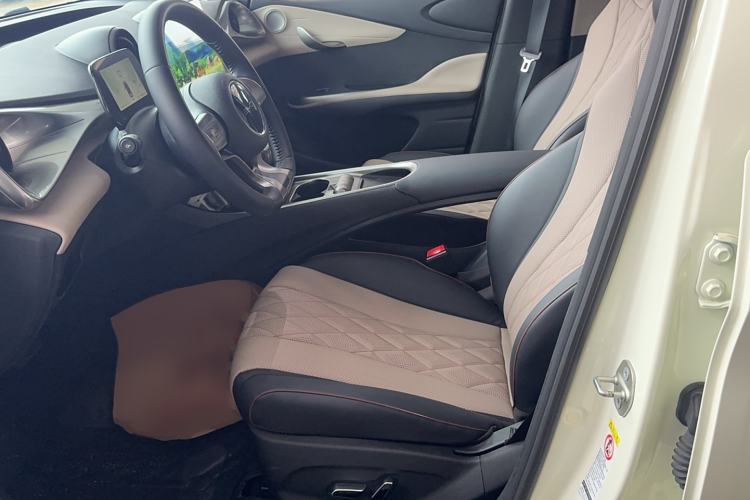 Used BYD Dolphin 2023 420 km Fashion Edition
