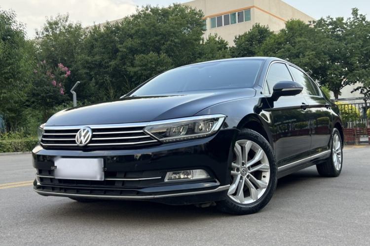 Used Volkswagen Magotan 2017 330TSI DSG Luxury Model
