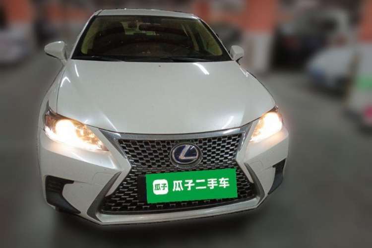 Used Lexus CT 2017 CT200h Elite Edition Solid Color China V Standard

