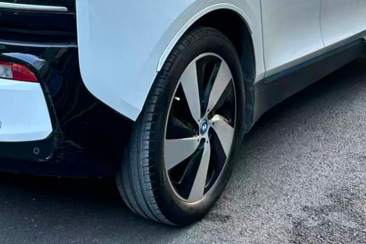 Used BMW i3 2019 Fast Charging Edition
