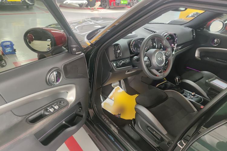 Used  JCM COUNTRYMAN 2021 2.0T JOHN COOPER WORKS ALL-IN
