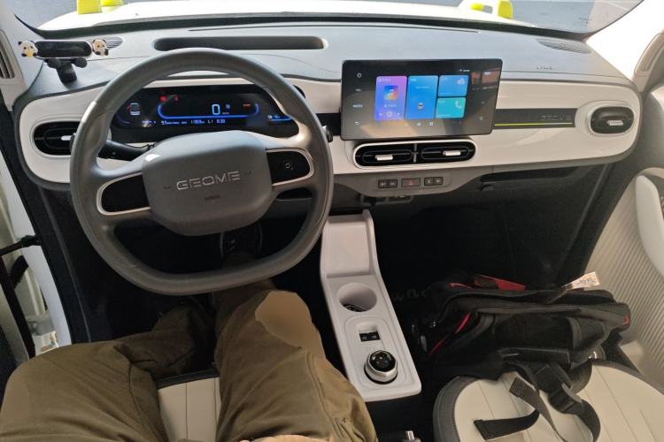 Used  Panda 2025 210km Panda Rider
