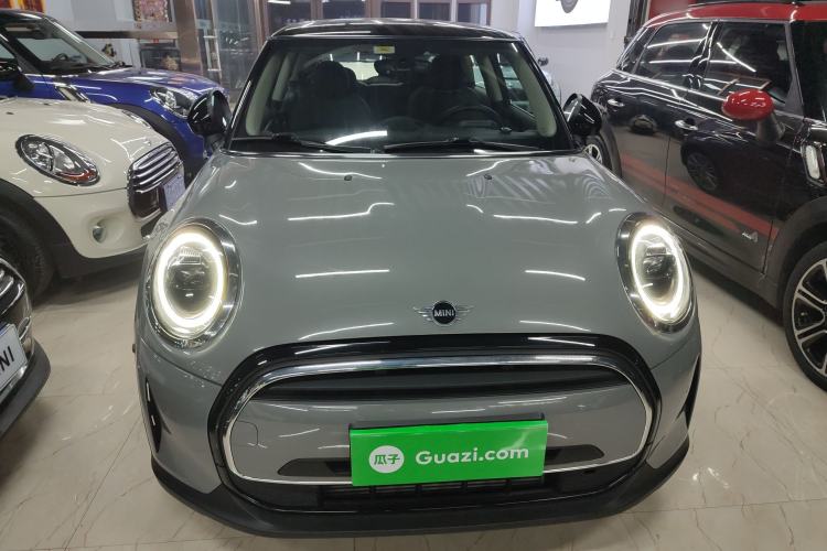 Used  MINI 2022 1.5T COOPER Classic Edition

