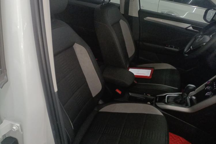 Used Volkswagen T-ROC 2022 280TSI DSG Two-Wheel Drive Elite PLUS