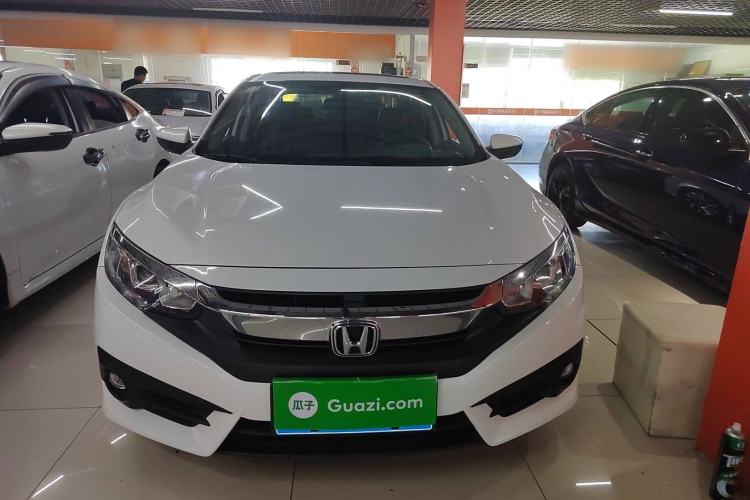 Used Honda Civic 2016 220TURBO Manual Luxury Edition
