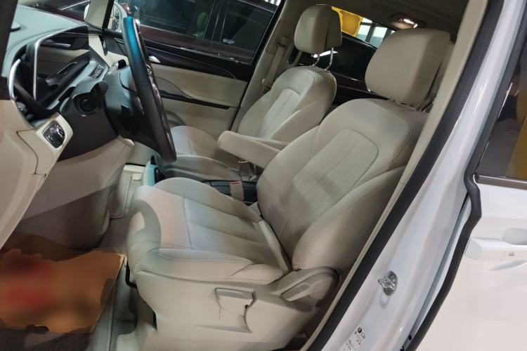 Used Buick GL8 2023 ES Lu Zun Comfort Model
