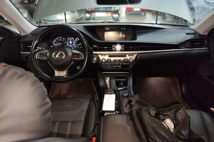 Used Lexus ES 2015 200 Elite Edition