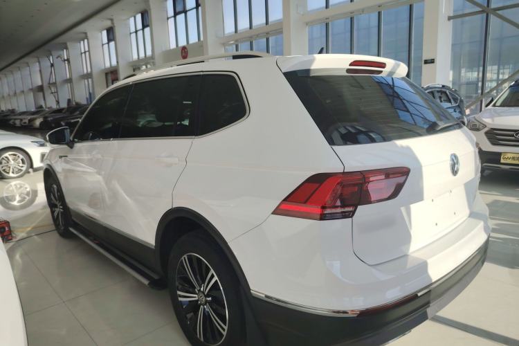 Used Volkswagen Tiguan L 2018 380TSI Automatic All-Wheel Drive Luxury Edition