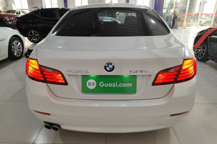 Used BMW 5 Series 2014 525Li Leading Model

