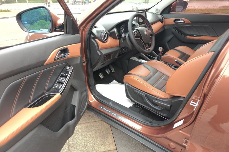 Used BAIC Senova X35 2016 1.5L Manual Luxury Edition
