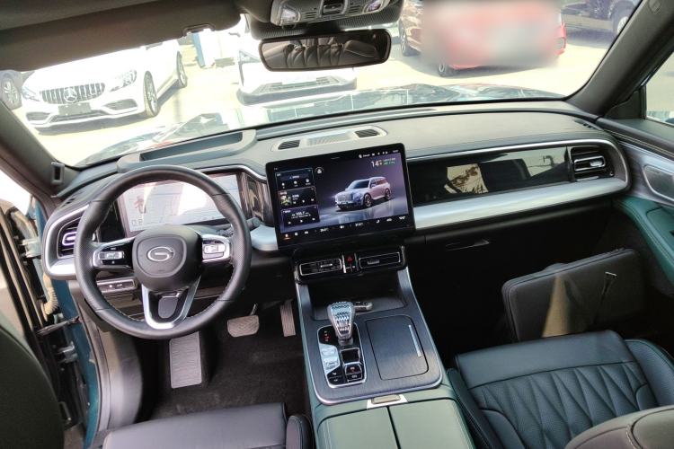 Used GAC Trumpchi GS8 2022 Flagship Series 2.0 TGDI Two-Wheel-Drive Prestige Edition (7 Seats)
