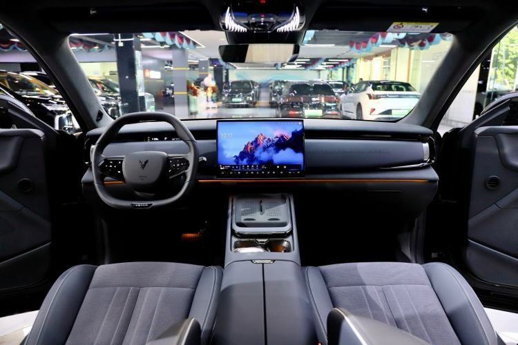 Used VOYAH COURAGE 2024 Four-Wheel Drive Global Edition
