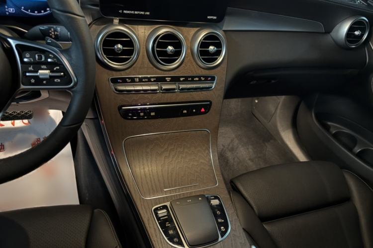 Used Mercedes-Benz GLC 2022 Facelift GLC 260 L 4MATIC Luxury Edition
