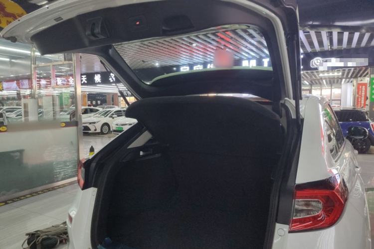 Used Honda Avancier 2017 240TURBO Two-Wheel Drive Premium Edition