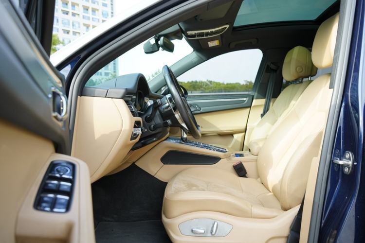 Used Porsche Macan 2018 Macan 2.0T