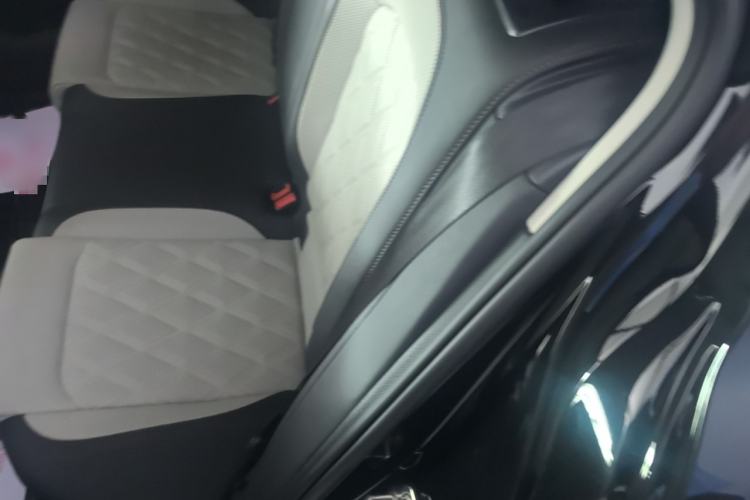 Used Volkswagen Magotan 2023 2 Million Units Commemorative Edition 330TSI DSG Luxury Version
