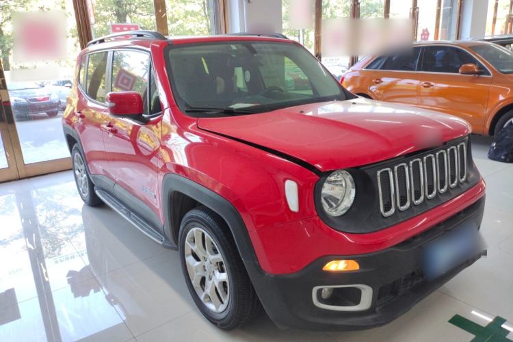 Used  Renegade 2018 Connected Large Screen Version 180T Automatic High-Energy Edition
