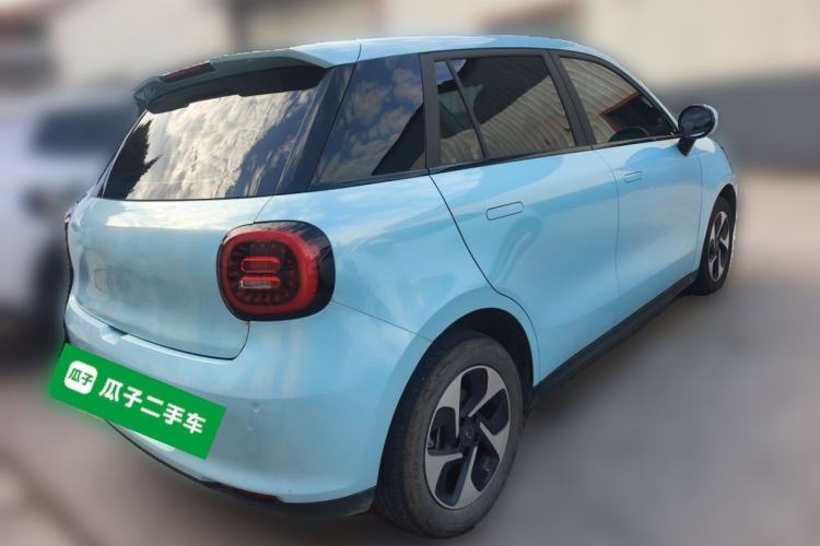 Used  3 2023 505km Air