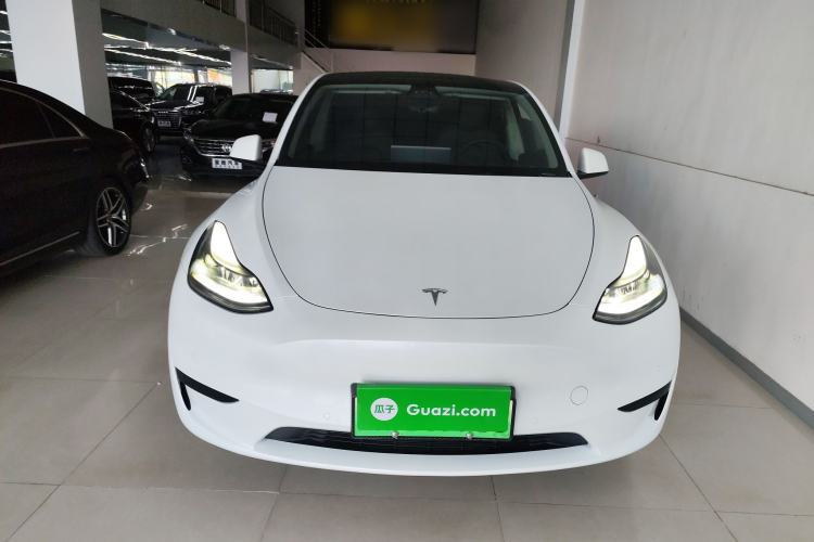 Used Tesla Model Y 2023 Rear-Wheel-Drive Version
