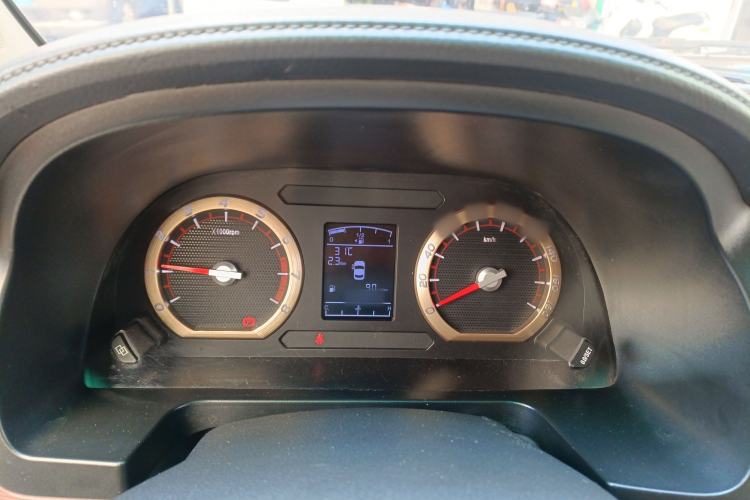 Used FORTHING Lingzhi 2019 M5L 1.6L 7-Seater Standard Model China VI