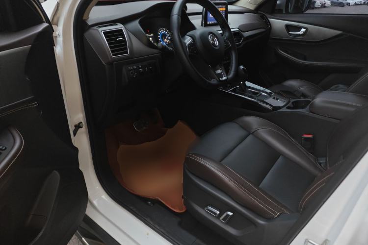 Used Dongfeng Fengon S560 2018 1.8L CVT Smart Connect 7-Seater
