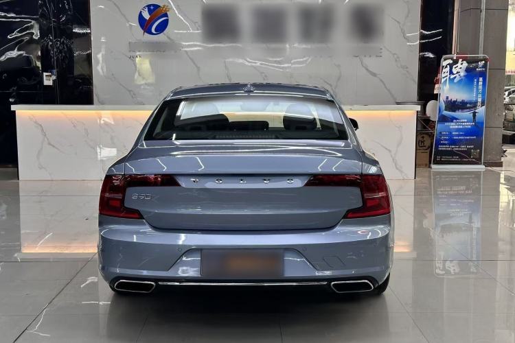 Used Volvo S90 2018 T4 Zhiyi Edition
