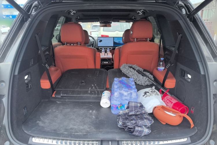 Used Li Auto L8 2023 Pro Model