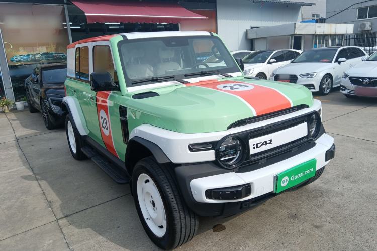 Used  V23 2025 401 Two-Wheel Drive Intelligent Driving Version
