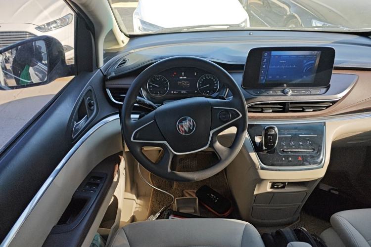 Used Buick GL8 2020 Land Cruiser Executive Class 652T Comfort Model
