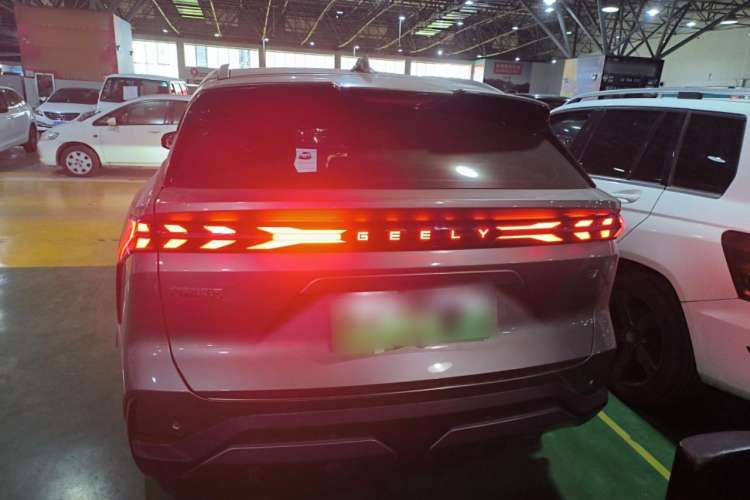 Used  L7 2023 1.5T 115 km Starship
